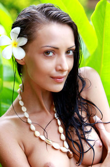 Flowery Anna AJ Natural Nude